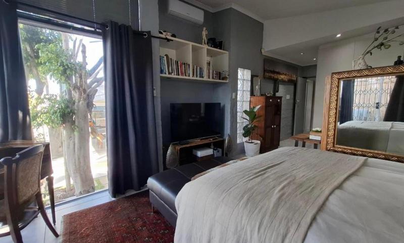 4 Bedroom Property for Sale in Santos Bay Western Cape